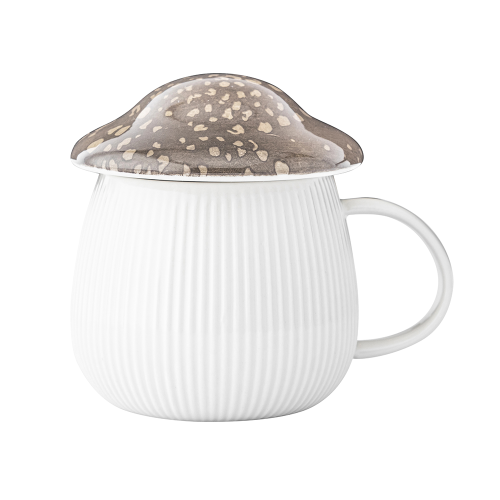 Pod Kapeluszem ceramic mug 370 ml in mushroom shape with violet lid and sleeve