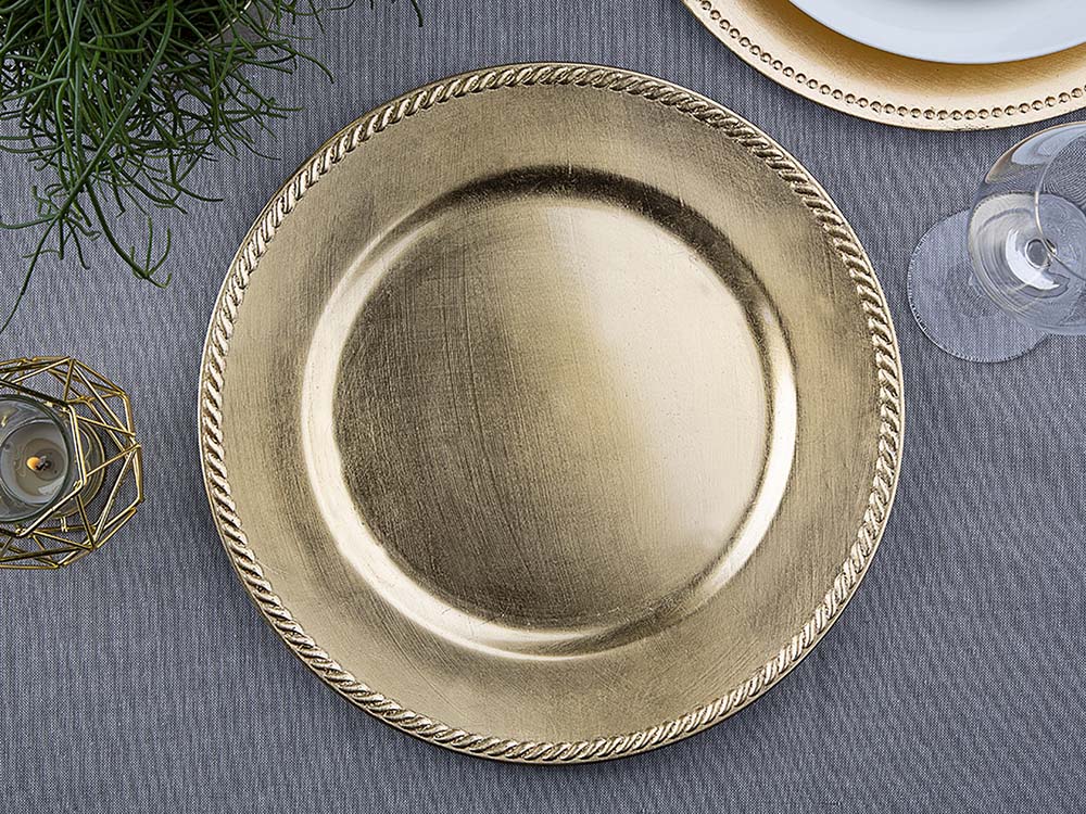 Gold charger plate with relief dia 33 cm