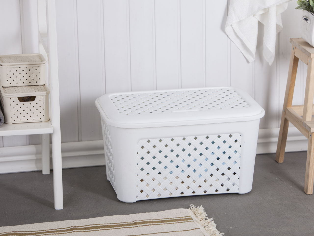 Arianna rectangular basket with cover 58x38x33cm 48,3l white
