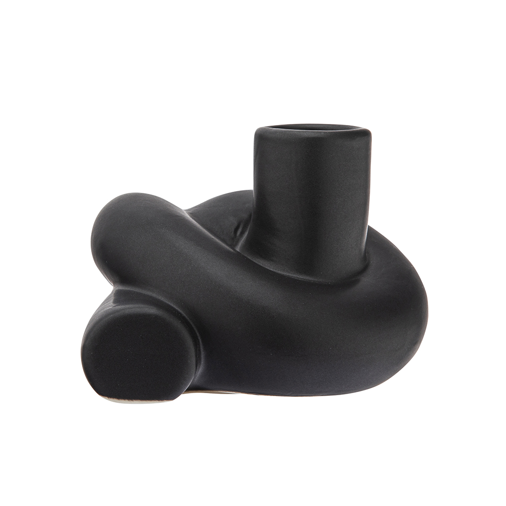 Candle holder in matte black color